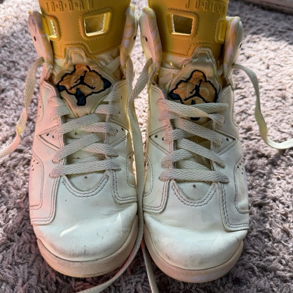 Jordan Kids Sneakers - White and Yellow